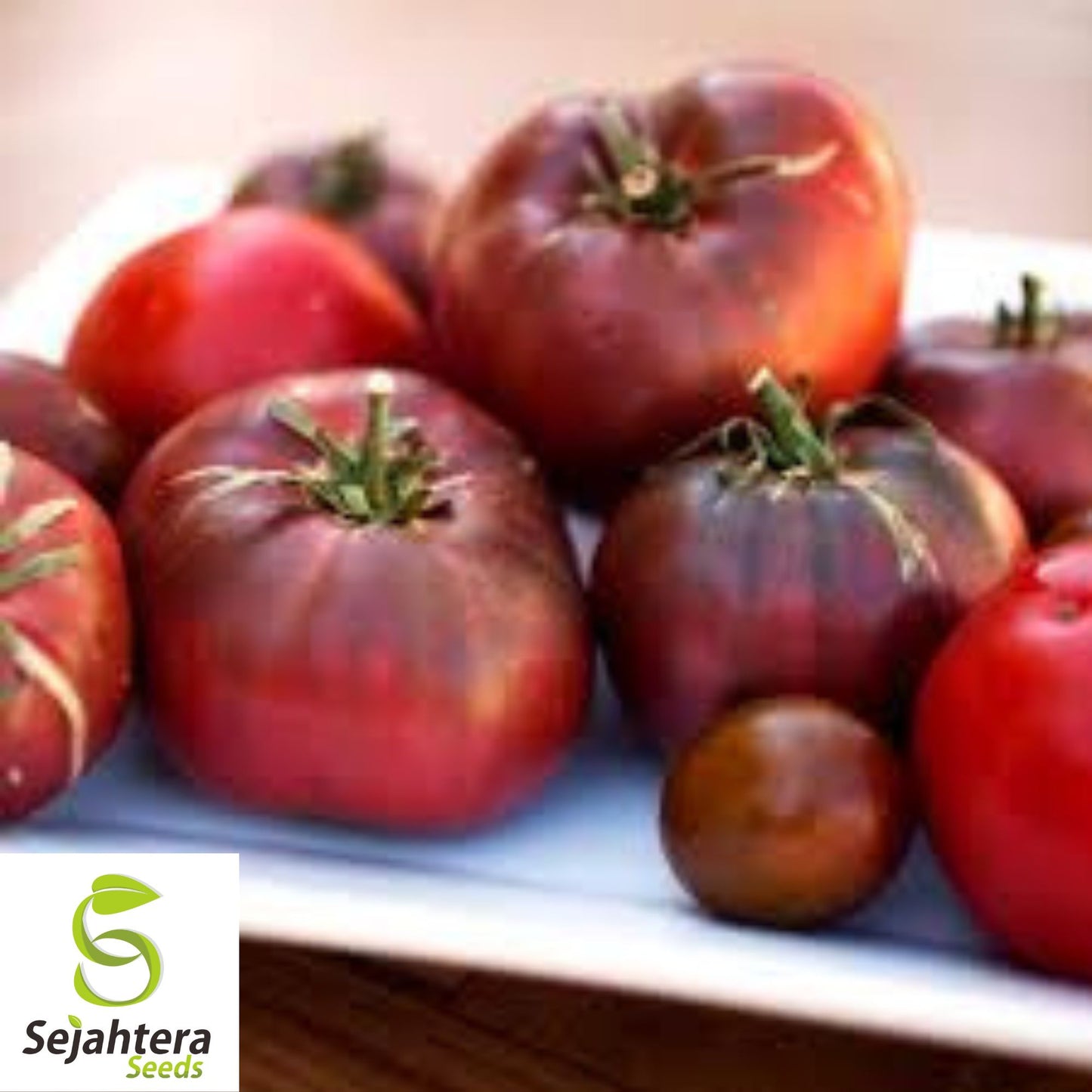 30 Cherokee Purple Tomato Seeds - Non-GMO, Heirloom & Rich Flavor Variety