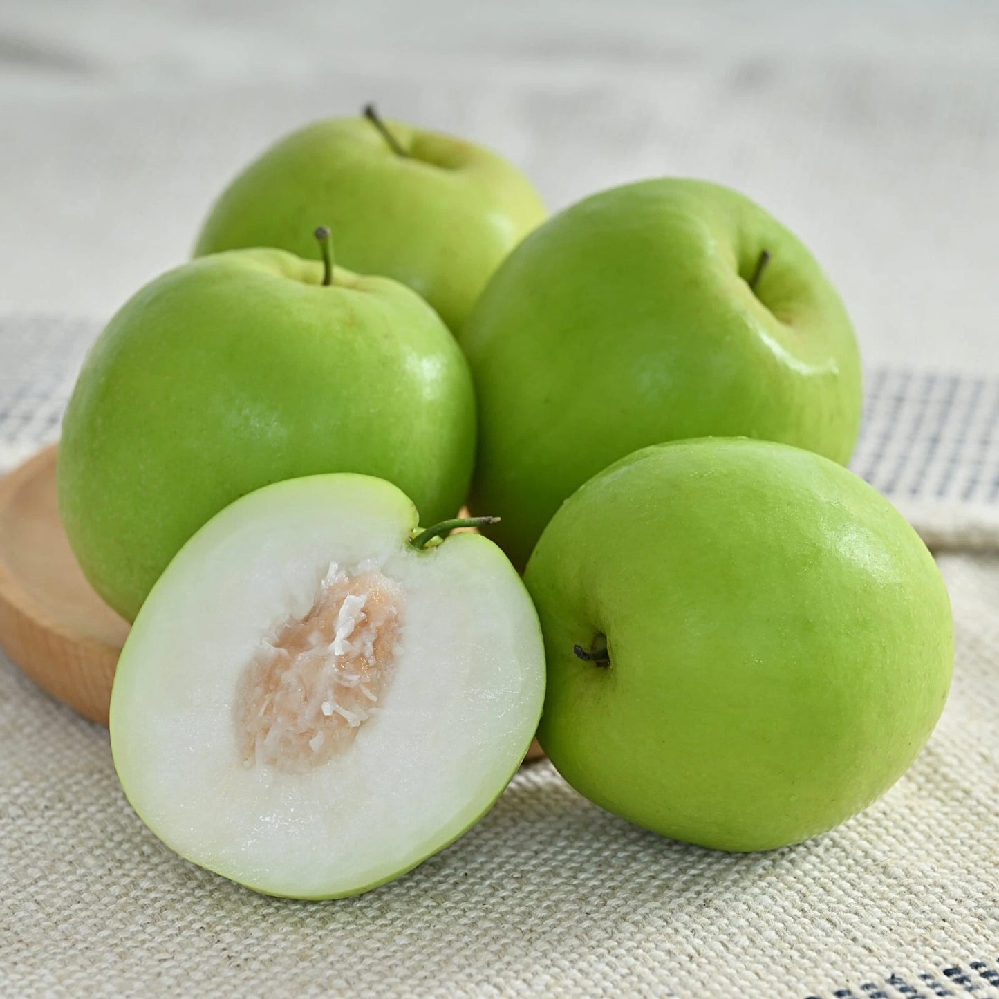 2500++ Big Green Putsa Apple Seeds (Ziziphus mauritiana var. Big Green Jujube) – Premium Quality