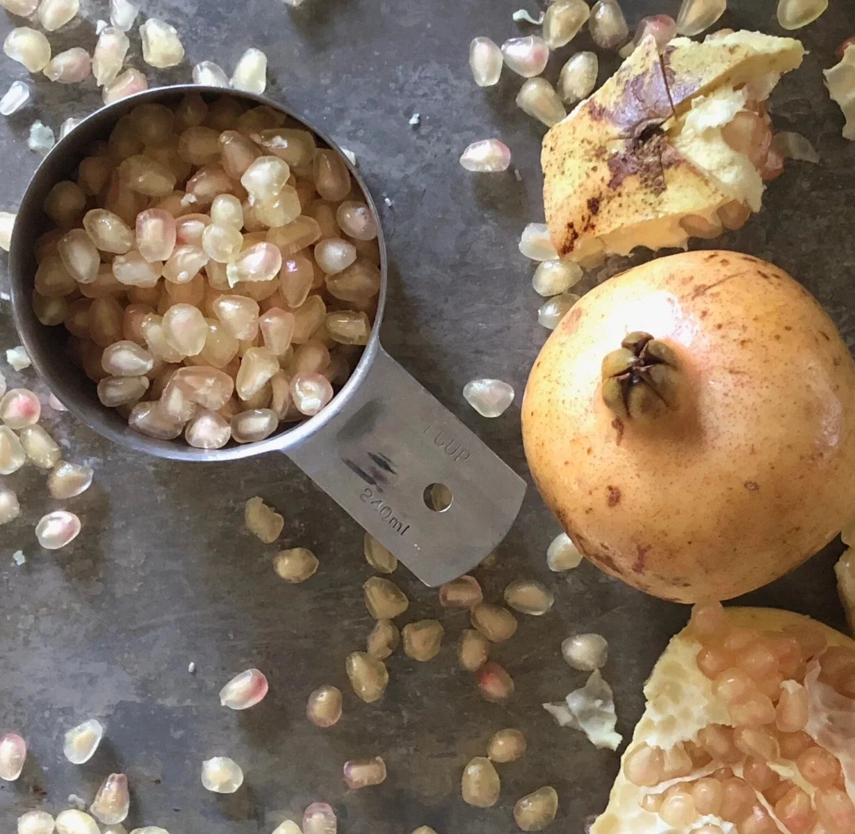 White Wonderful Pomegranate Seeds (Punica granatum 'White Wonderful') – 100 Premium Fresh Rare Sweet White Pomegranate Seeds
