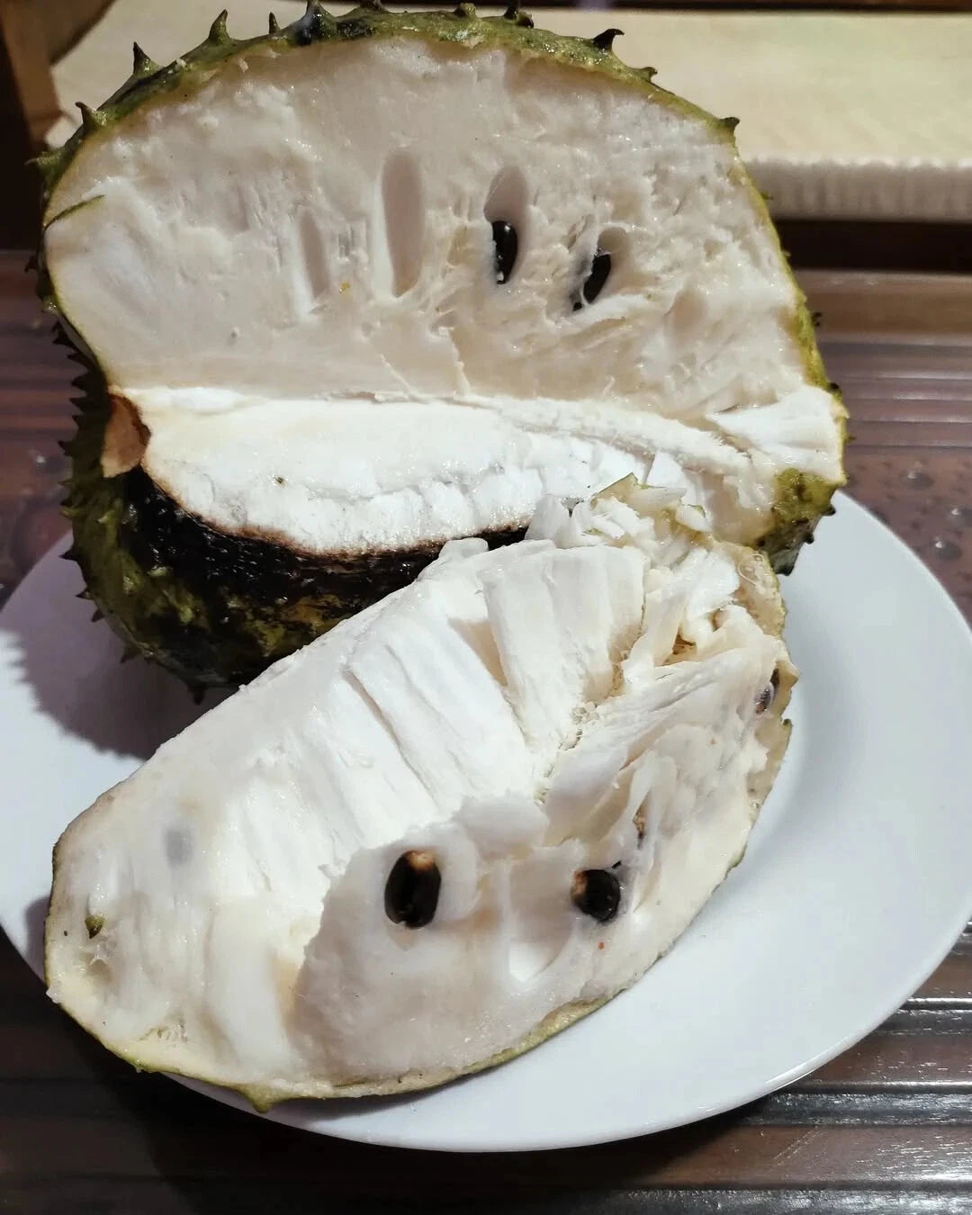 100+ Madu Soursop Seeds (Annona muricata / Sweet Honey Graviola / Indonesian Premium Fruit) – Premium Exotic Fruit Tree & Orchard Seeds for Planting
