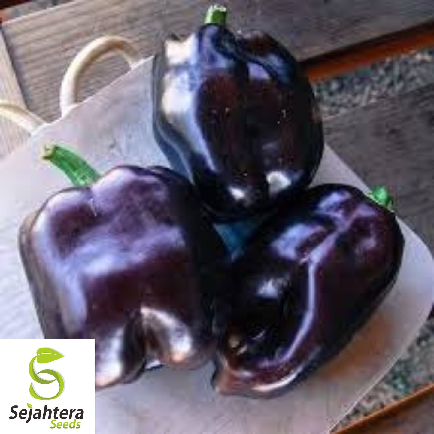 25 Purple Beauty Pepper Seeds - Non-GMO, Sweet & Vibrant Variety