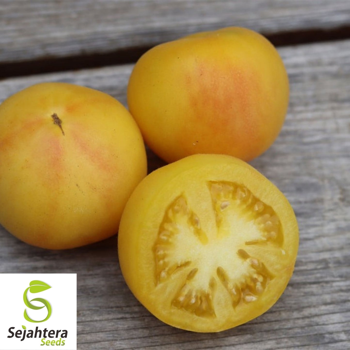 30 Garden Peach Tomato Seeds - Non-GMO, Unique & Sweet Heirloom Variety