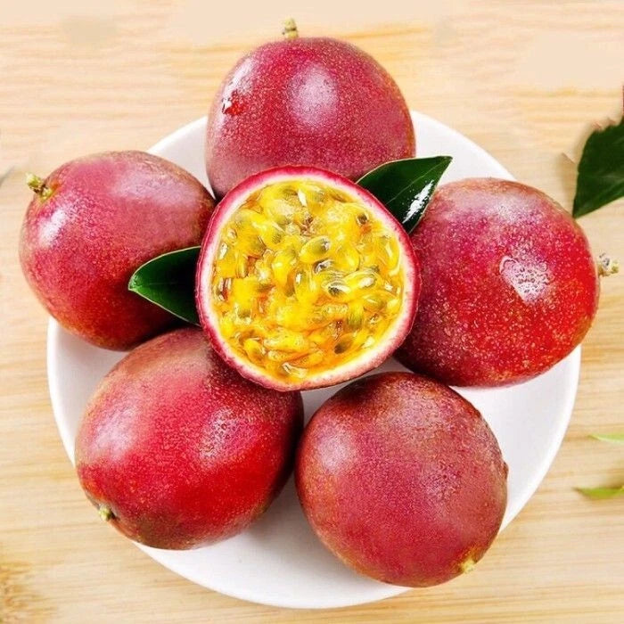 Red Passion Fruit Seeds (1,000+ Bulk Seeds, Passiflora edulis var. edulis) – Premium Purple Granadilla / Tropical Vine Fruit Seeds for Planting