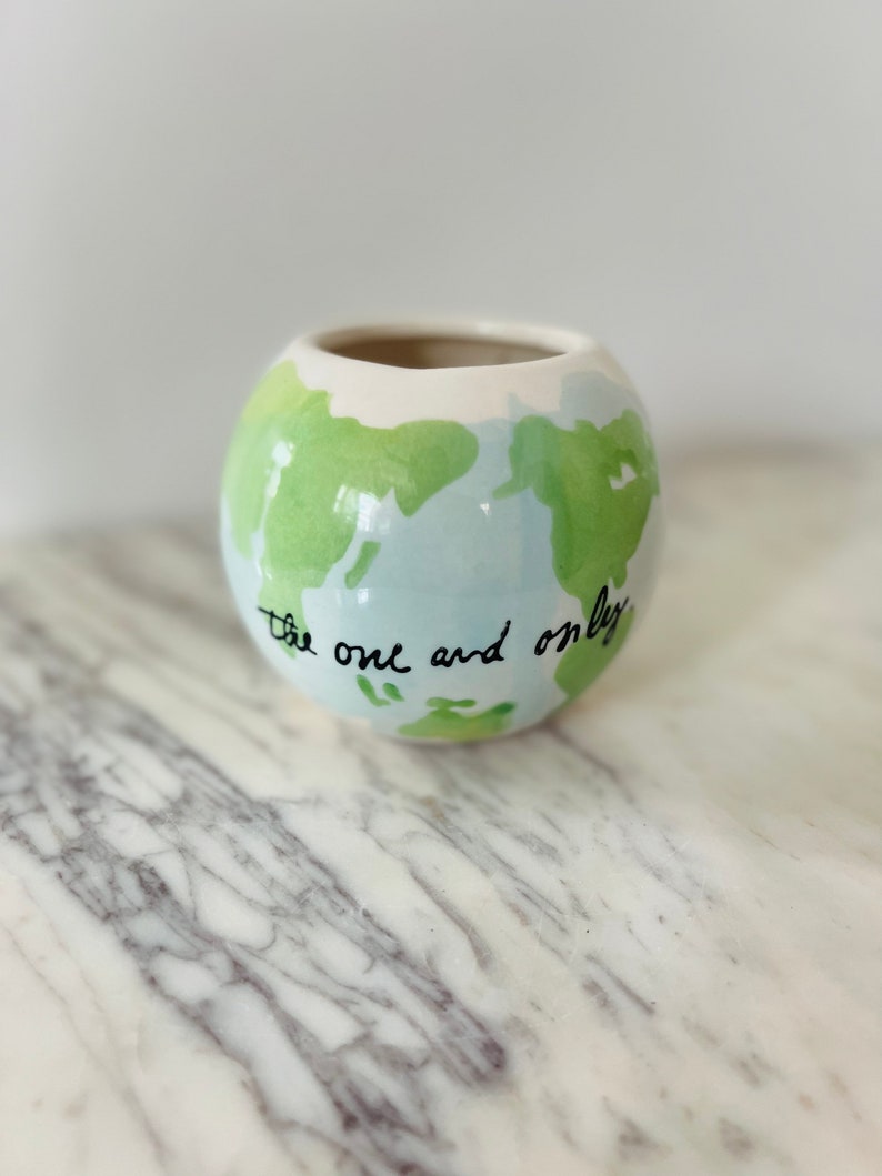 Earth Planter Pot 4.5” Glossy White Ceramic World Design for 3” Plants - Perfect for Upright Growing Plants