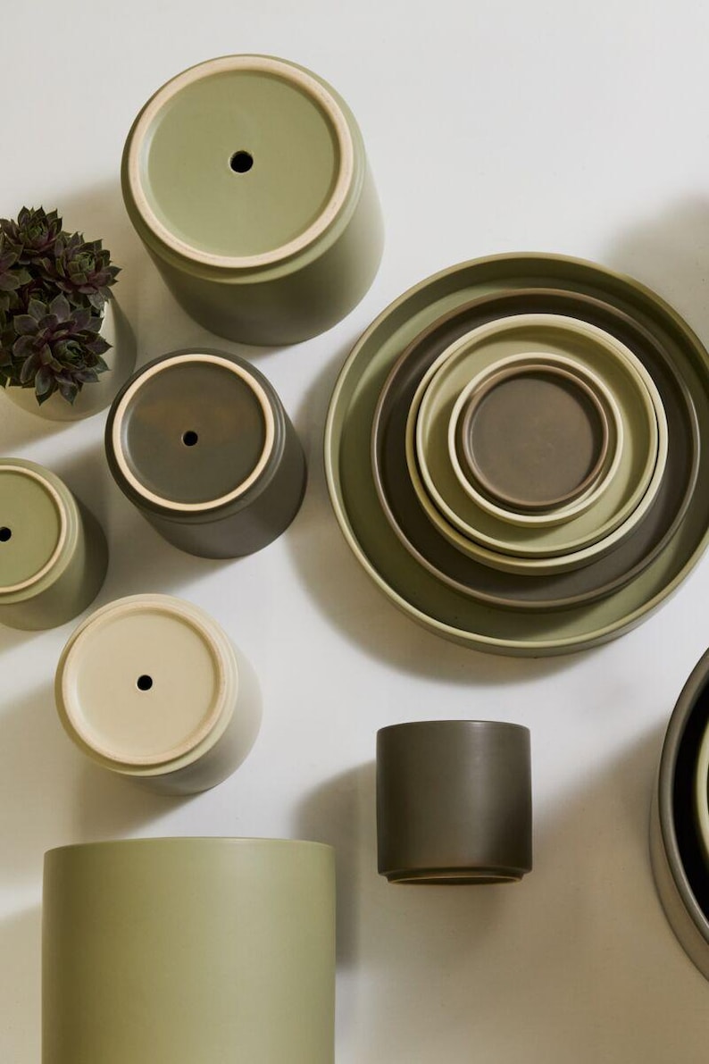 Moss Green Ceramic Planter with Saucer for 4" Plants - Avery Pot - Modern Design with Drainage - Perfect for Indoor Plants